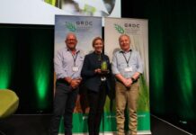 Local ag-leaders recognised at grain awards