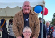 Eagles welcome back past champions