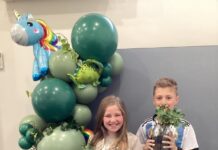 Terrarium building excites students on holidays