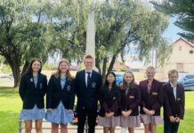 Balaklava students pay their respects
