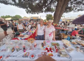 Christmas Trading Table success for Red Cross
