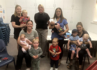 Mona joins mums to talk services and facilities