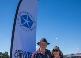 Chrysler enthusiasts brought together