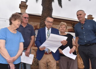 Transport route to Two Wells … On the rails