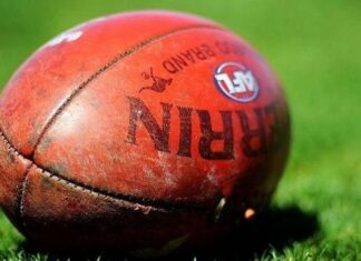 Eagles end Hawks’ winning streak
